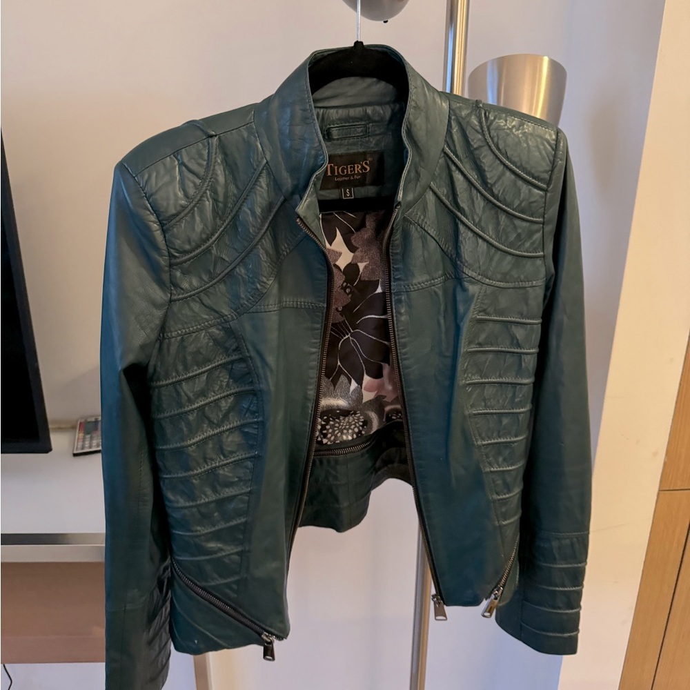 Leather jacket size S